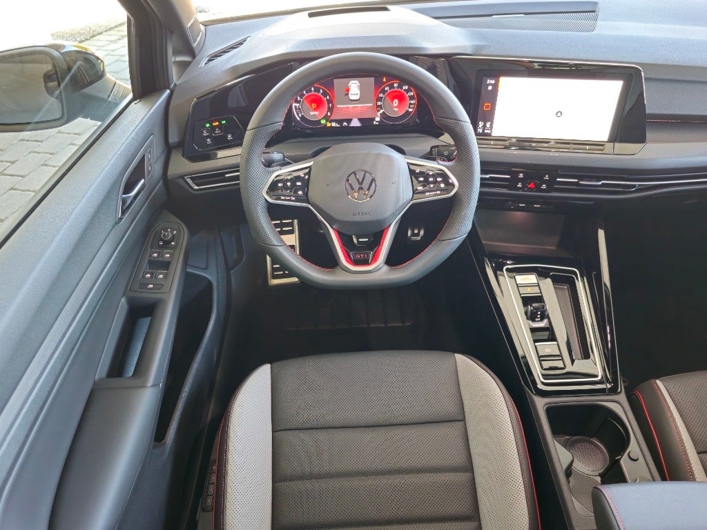 2024 Volkswagen Golf GTI Autobahn